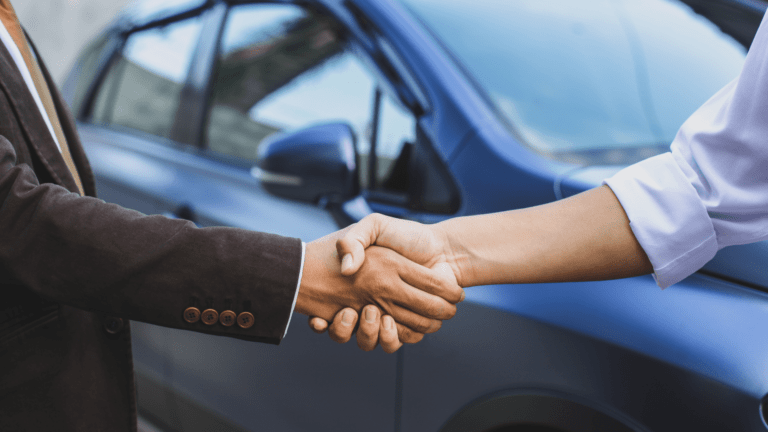Le rachat de véhicule par un professionnel : la solution la plus rapide et sûre de vendre sa voiture