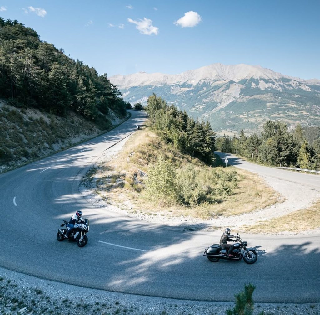 road-trip moto Alpes BMW NEUBAUER-4