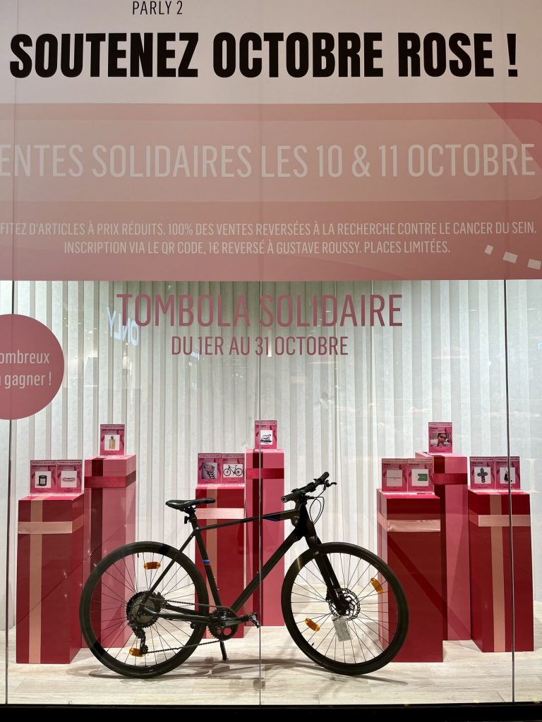 NEUBAUER BMW Tombola Octobre Rose Parly II 1