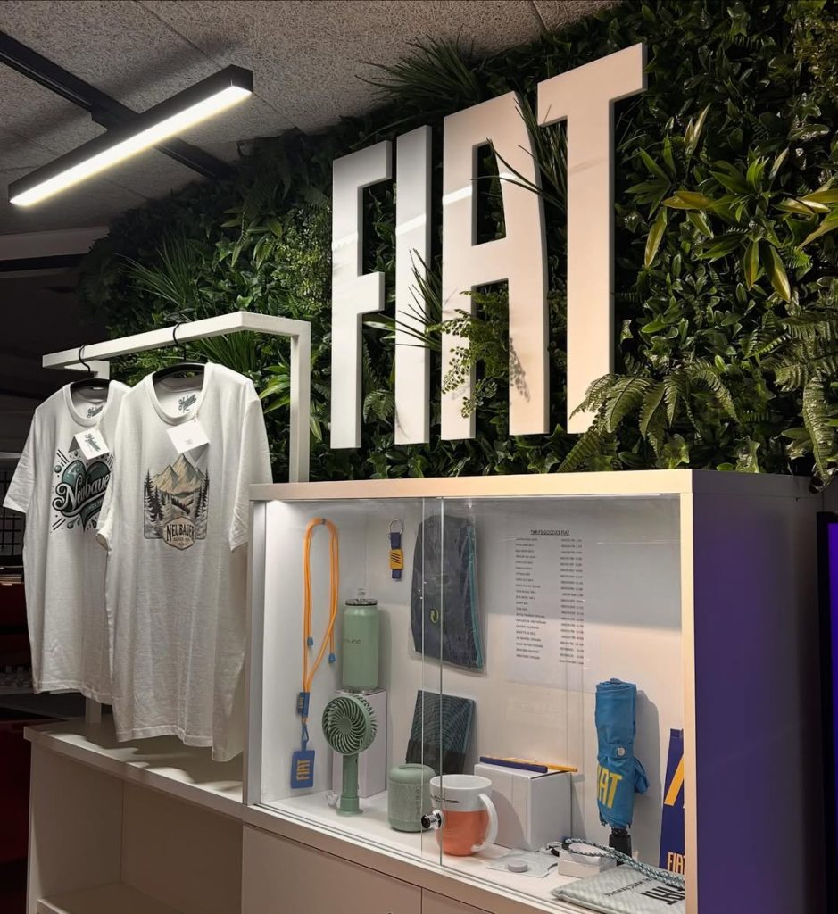 Fiat Paris 15ème, 31 rue Saint-Amand – concession Neubauer avec modèles Fiat à découvrir