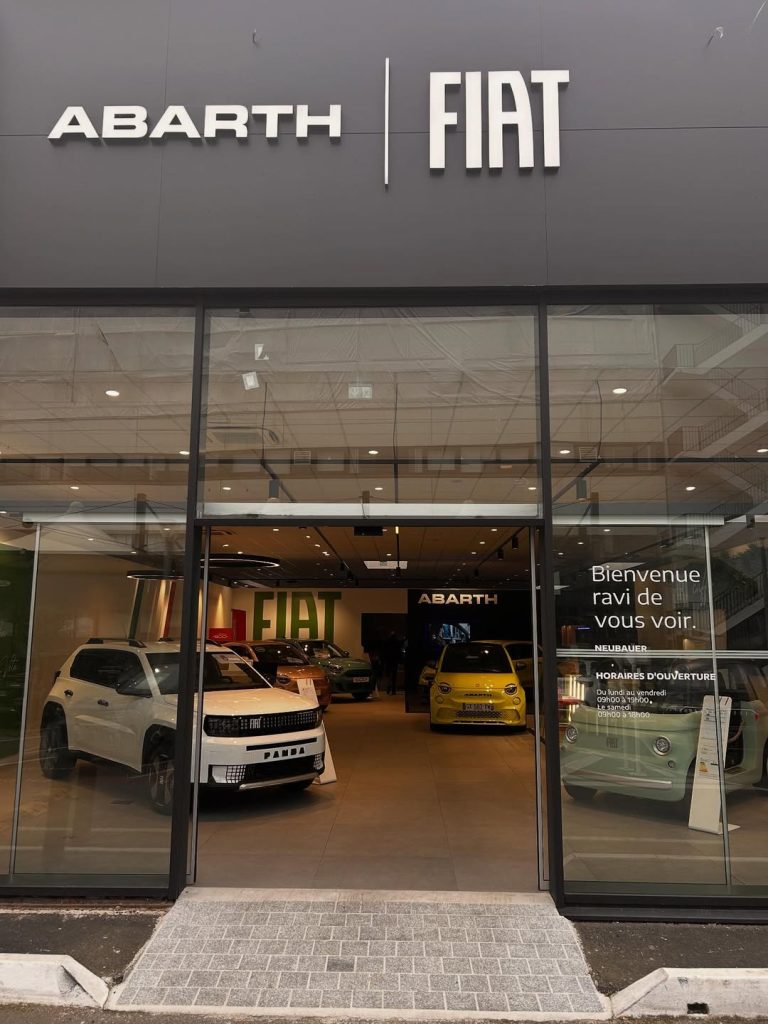Acheter Fiat à Saint-Denis chez Neubauer – concession officielle avec voitures neuves et entretien