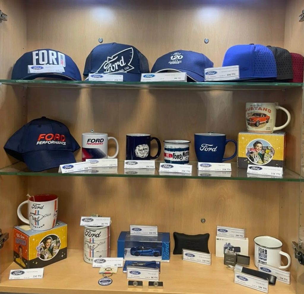 Accessoires Ford disponibles à la concession Ford Saint-Denis, 233 boulevard Anatole France, 93200 Saint-Denis