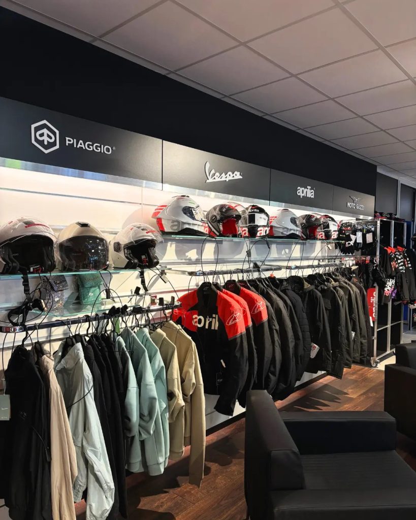 Concession Aprilia Saint-Denis NEUBAUER Groupe au Village NEUBAUER accessible en métro RER et depuis A1 A86 Paris nord