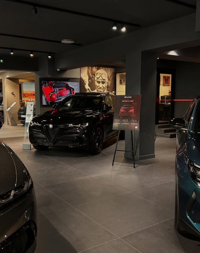 Alfa Romeo Levallois-Perret Neubauer véhicules occasion révisés 92300