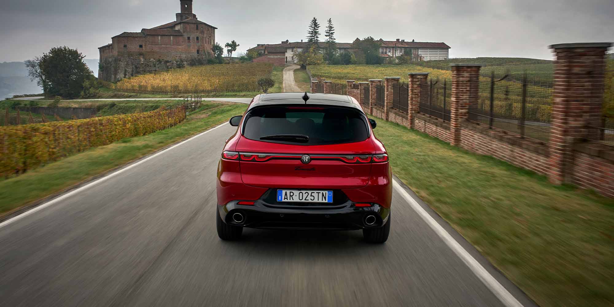 Nouveau Alfa Romeo Tonale Sprint Diesel 130ch en crédit-bail chez Alfa Romeo Neubauer à Levallois-Perret