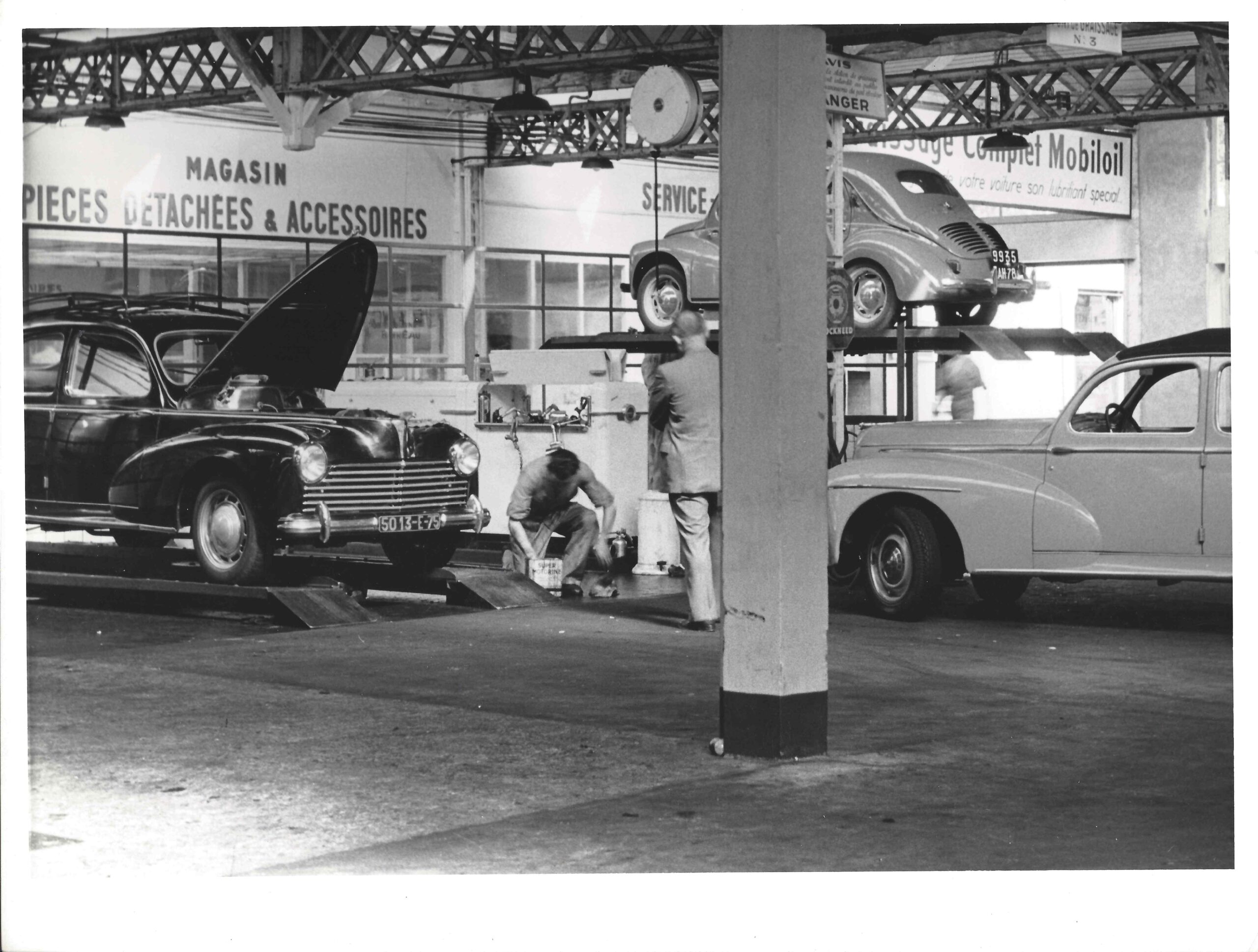 ancien atelier automobile Neubauer mécanique carrosserie
