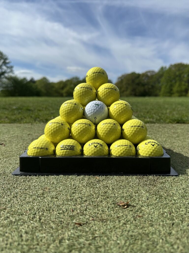 Balles practice BMW golf NEUBAUER