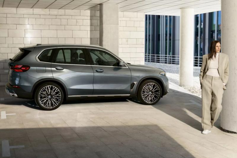 BMW ventes privées 2026 avril : équipe BMW Neubauer accompagnant les clients en concession à Paris et Yvelines