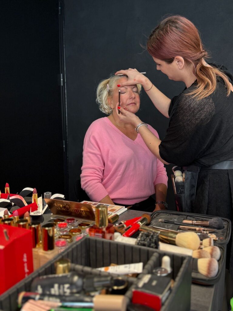 Shooting Land Rover Paris 17 univers luxe et féminin avec Neubauer Paris