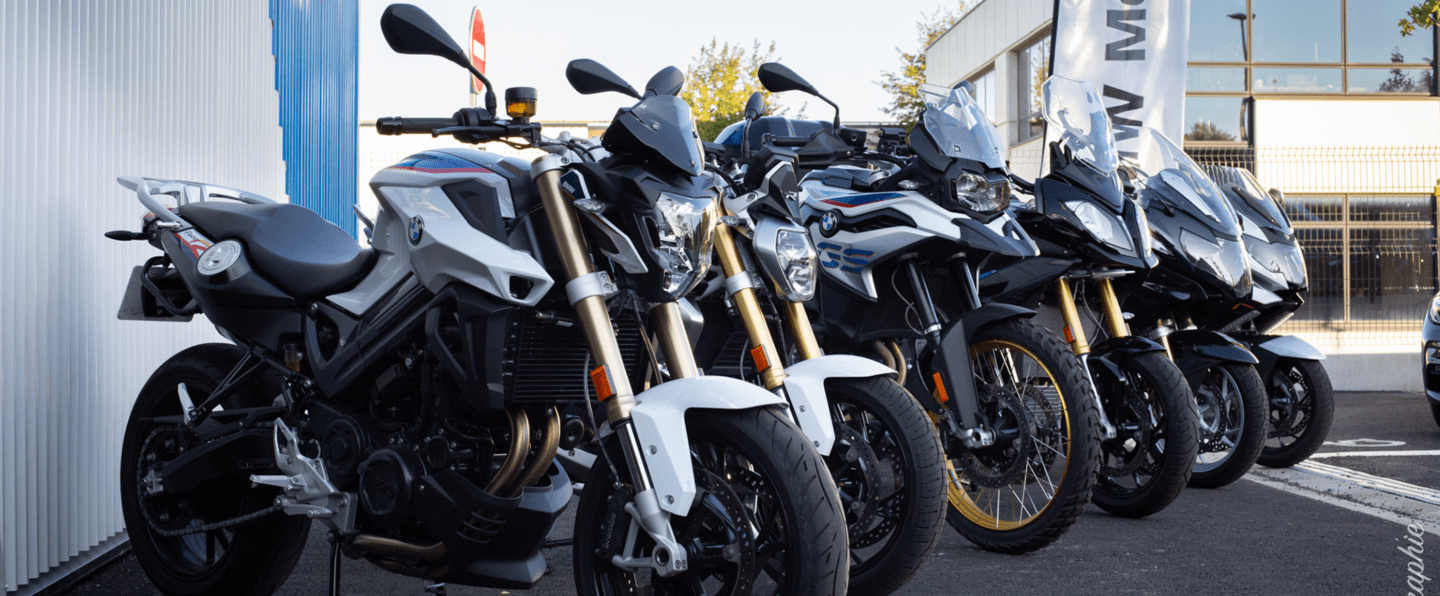 BMW Motorrad chez NEUBAUER Groupe à Chambourcy, découverte des modèles, services d’entretien et expertise atelier dédié aux motos BMW