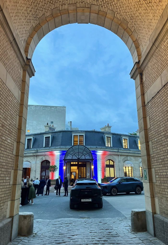 Soirée de lancement de la Nouvelle DS N°7 à la Garde Républicaine organisée par DS STORE PARIS LEVALLOIS