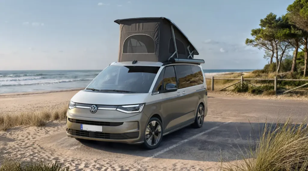 Volkswagen California aménagé disponible au Village NEUBAUER
