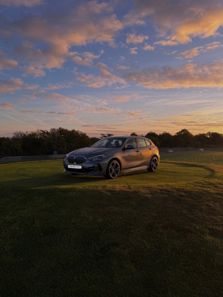 Véhicule BMW au Liberty Country Club