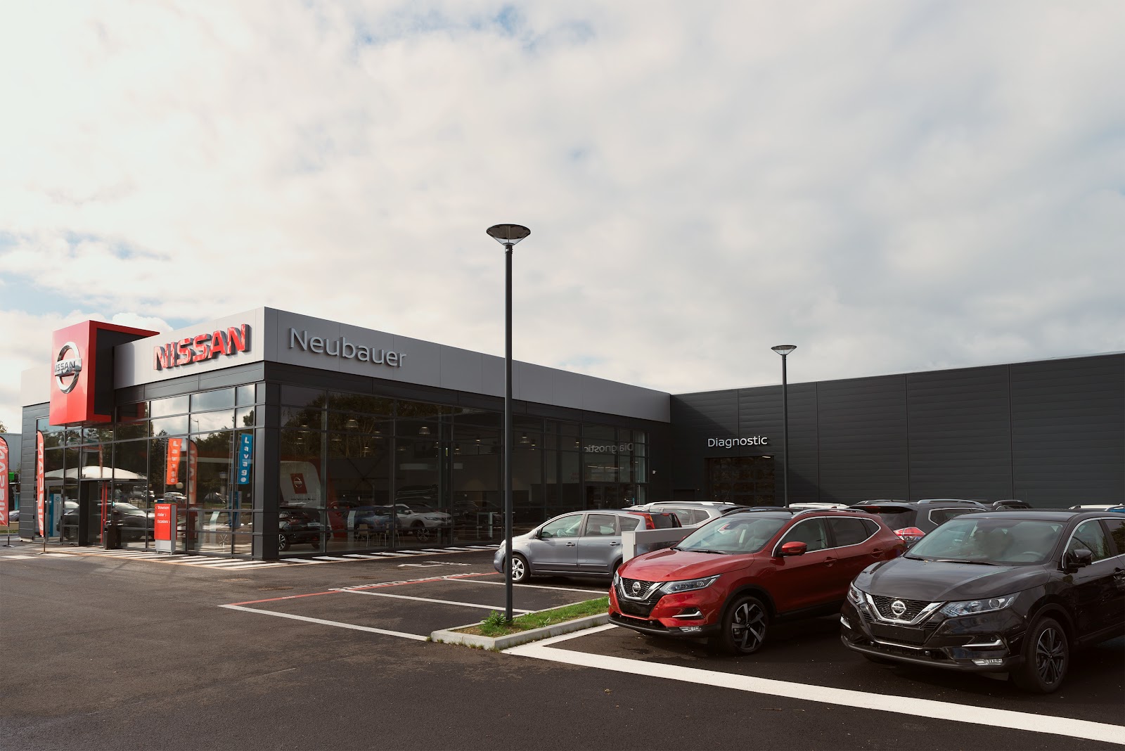 Galerie photo de la concession Nissan Buchelay - Réseau Neubauer