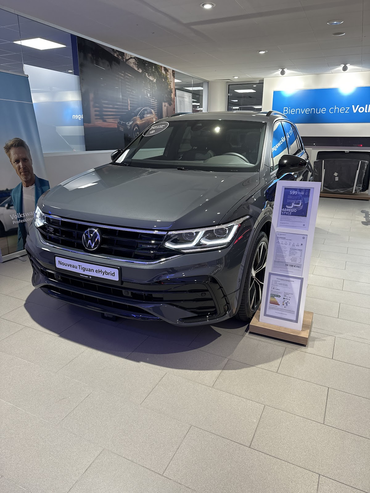 Galerie photo de la concession Volkswagen Saint-Denis - Réseau Neubauer