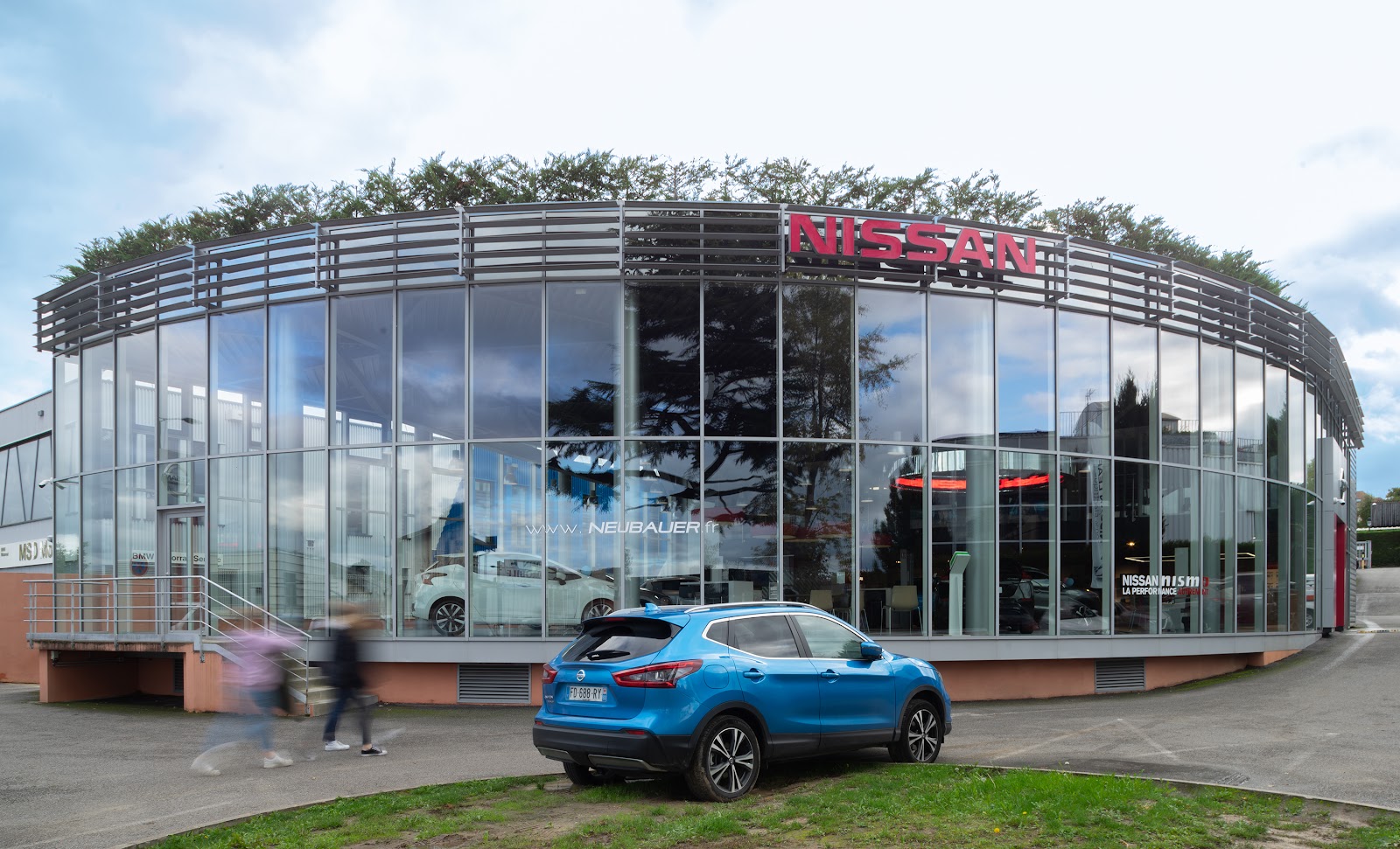 Galerie photo de la concession Nissan Chambourcy - Réseau Neubauer