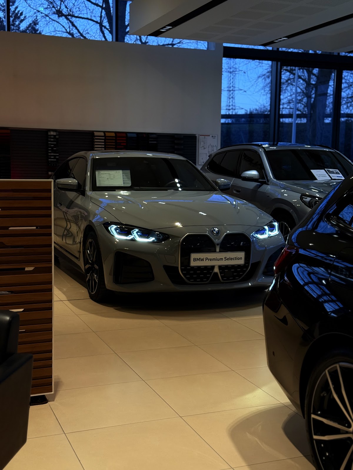 Galerie photo de la concession BMW Plaisir - Réseau Neubauer