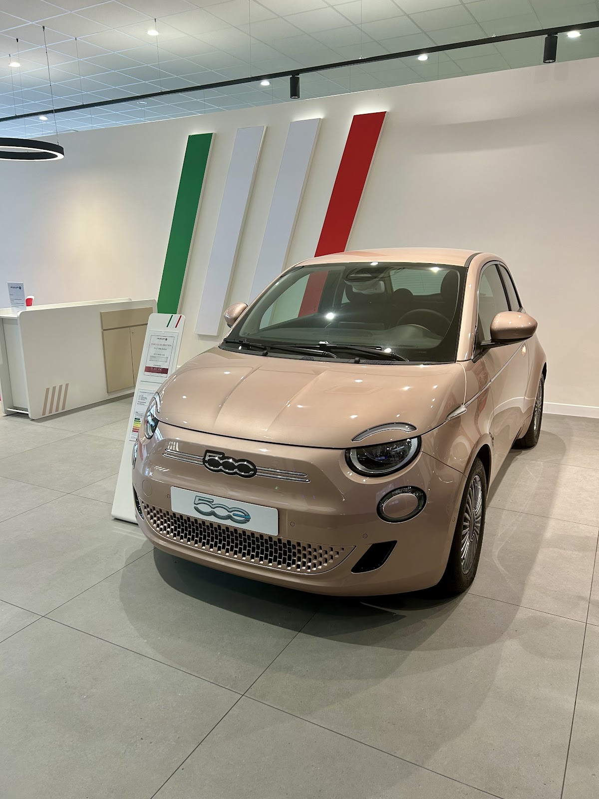 Galerie photo de la concession Fiat Saint-Denis - Réseau Neubauer