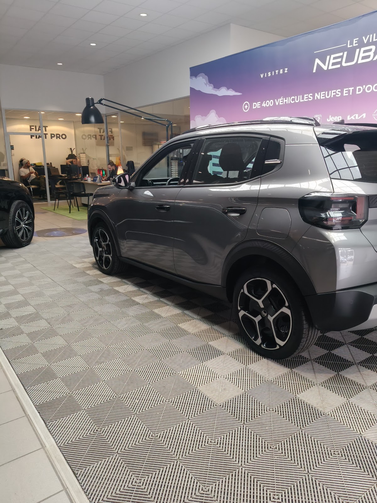 Galerie photo de la concession Fiat Saint-Denis - Réseau Neubauer
