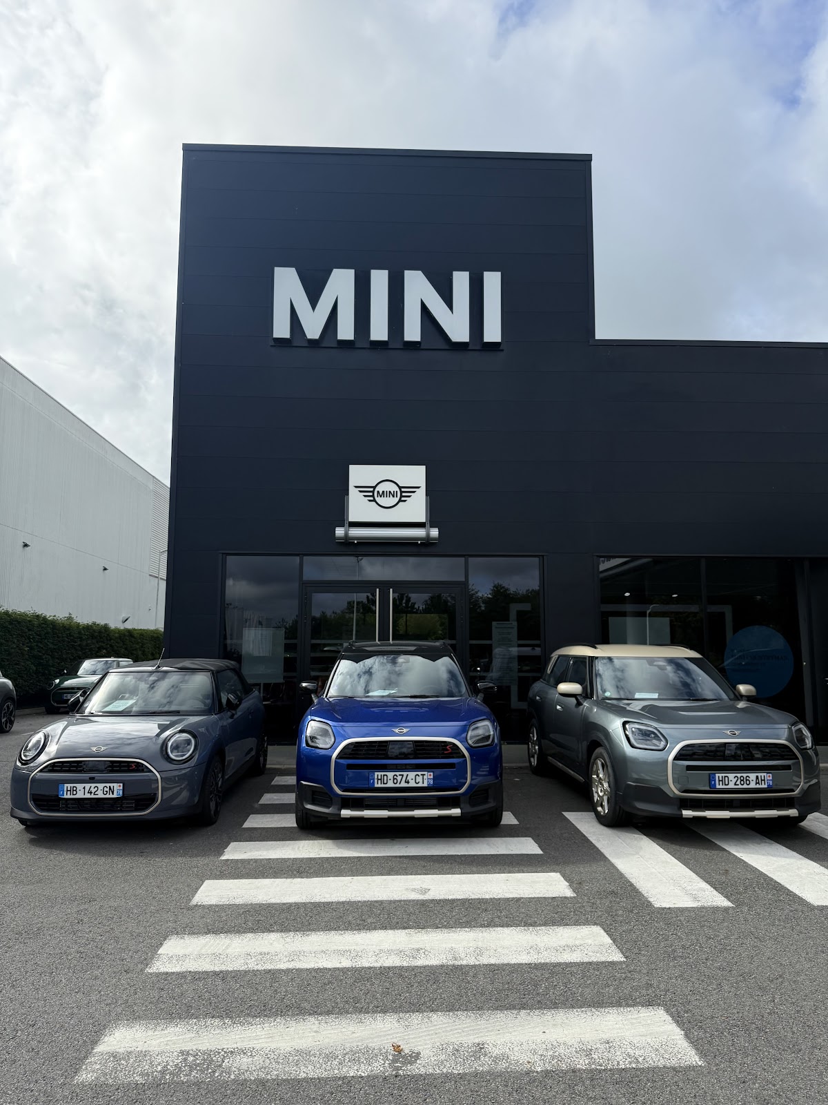 Galerie photo de la concession MINI Plaisir - Réseau Neubauer
