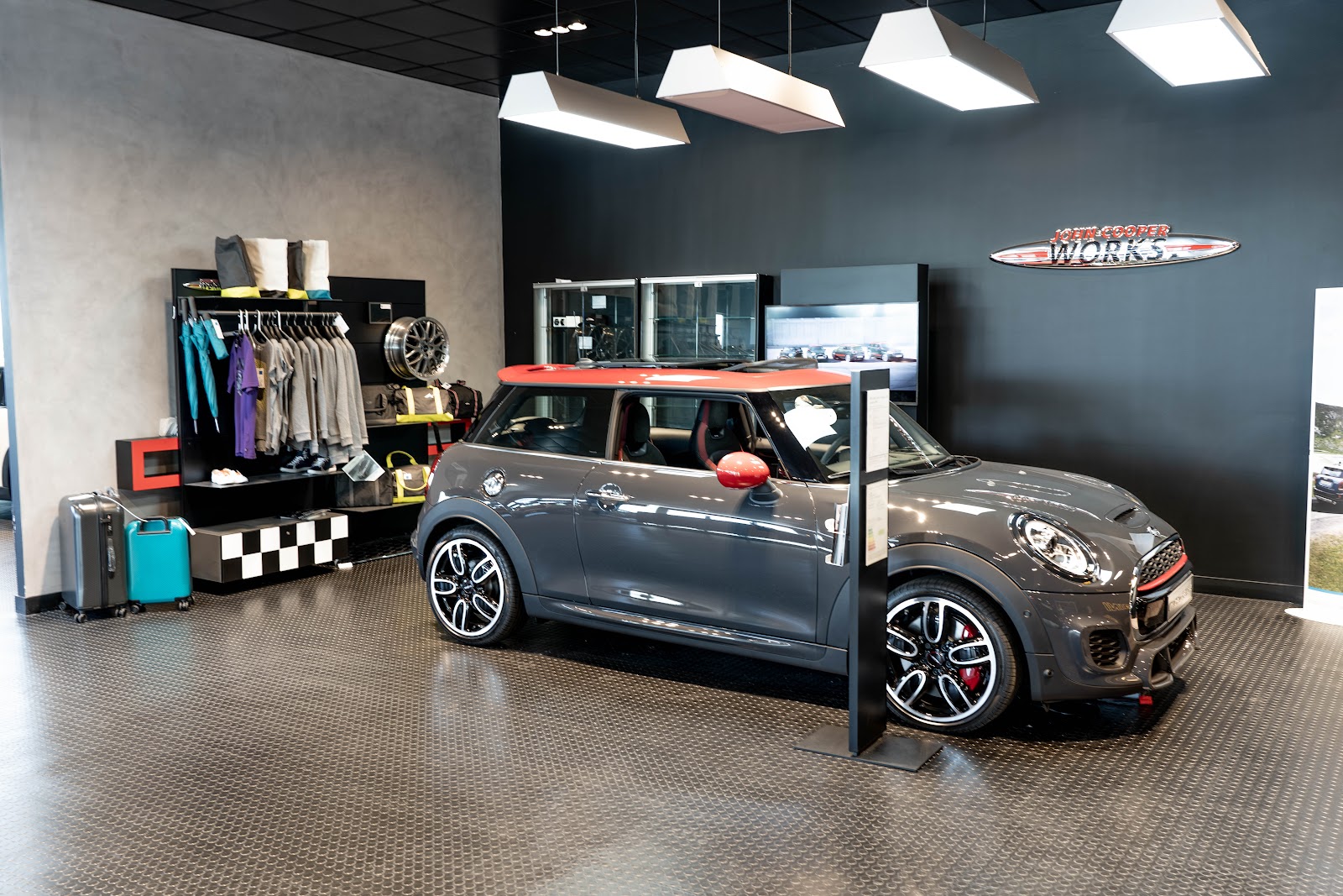 Galerie photo de la concession MINI Plaisir - Réseau Neubauer