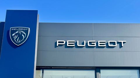 Galerie photo de la concession Peugeot Saint-Denis - Réseau Neubauer