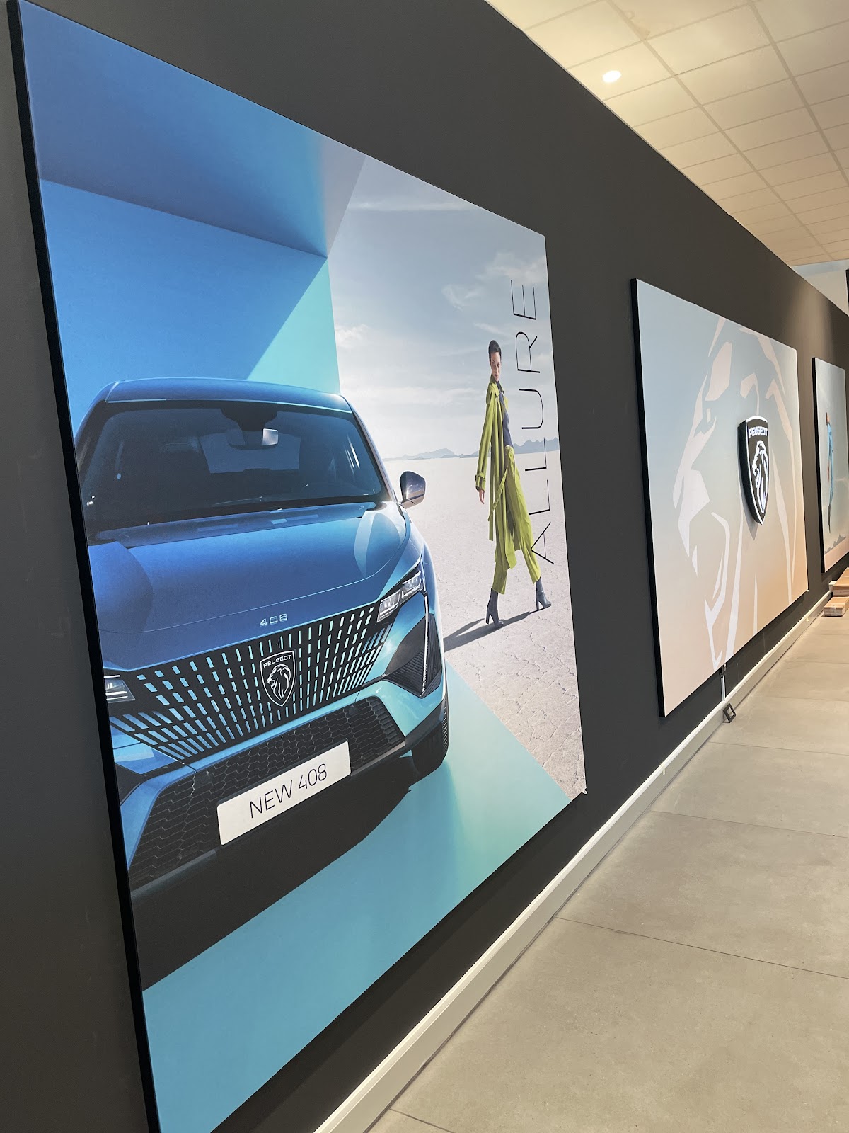Galerie photo de la concession Peugeot Saint-Denis - Réseau Neubauer