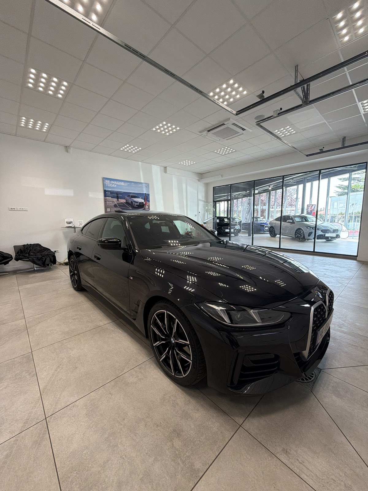 Galerie photo de la concession BMW Chambourcy - Réseau Neubauer