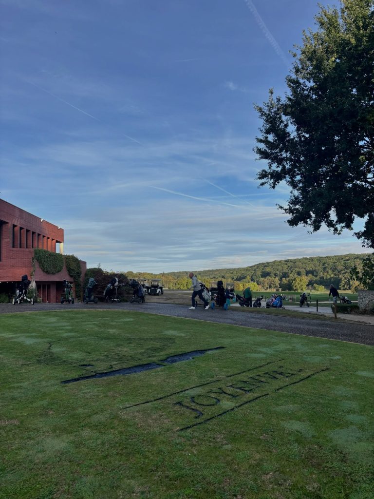 Sadone Immobilier et les partenaires réunis au Neuilly Golf Club