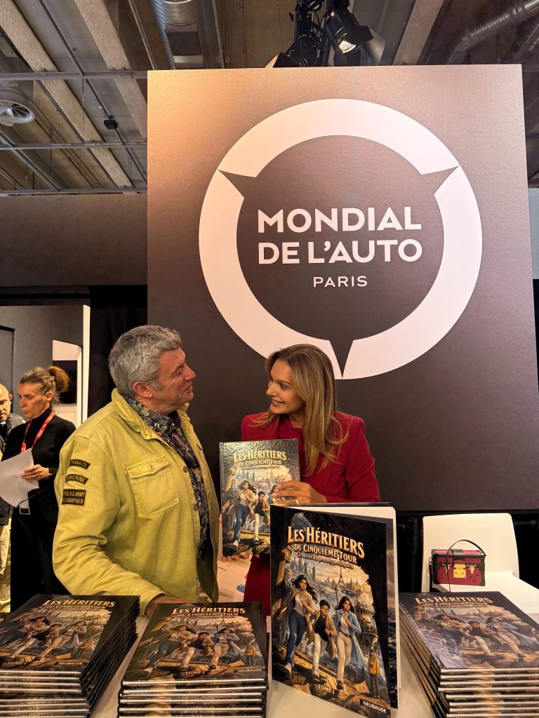 Leila Neubauer dédicace Les Héritiers du Cinquième Tour à Paris