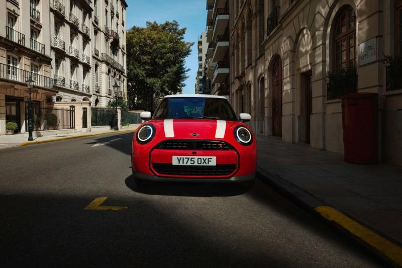 MINI Cooper et MINI Countryman disponibles chez NEUBAUER